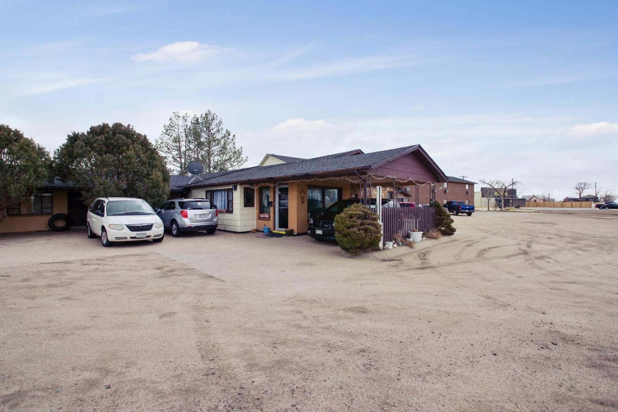 Oyo Hotel Cheyenne Wells - Us 40 Dış mekan fotoğraf